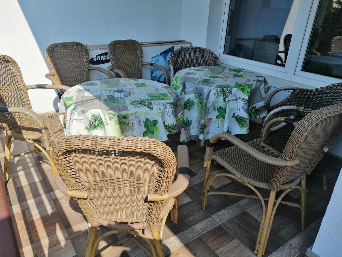 Apartament Wiosenna Malbork Esterno foto